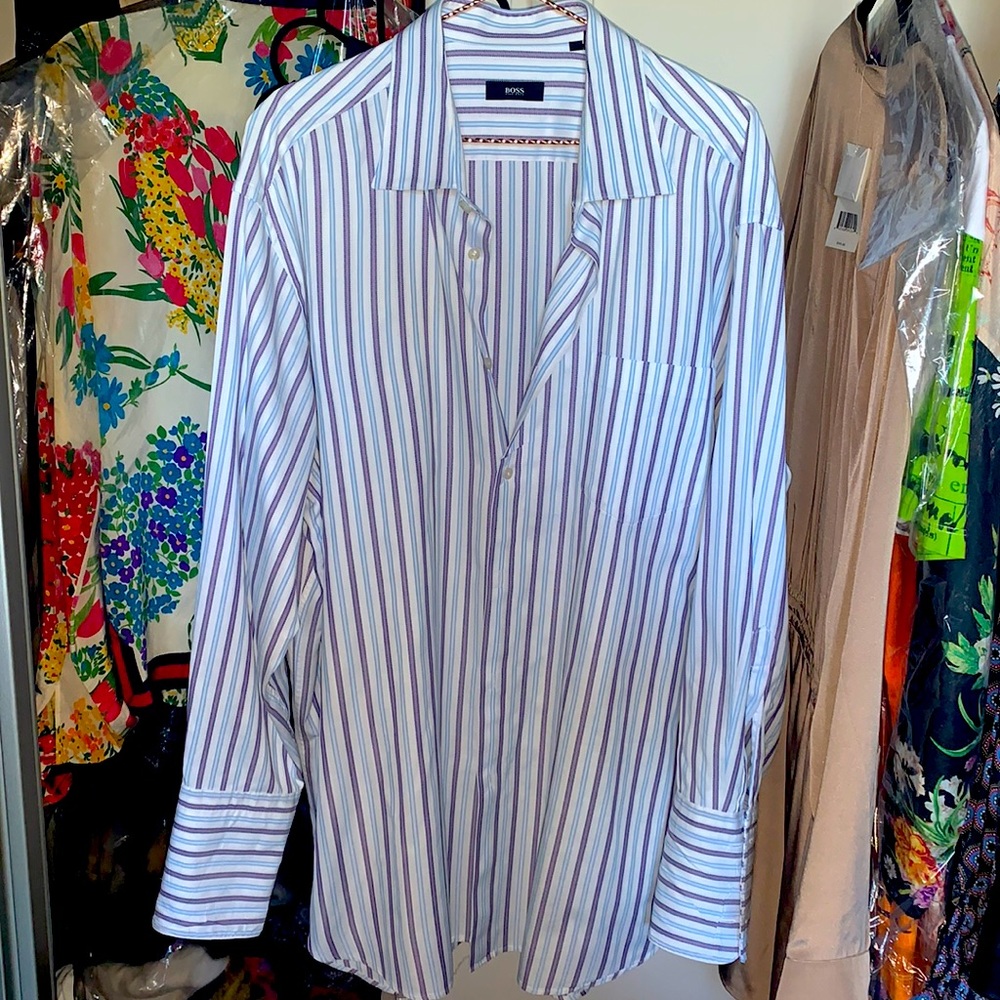 perfect conditions Hugo boss shirts 👔